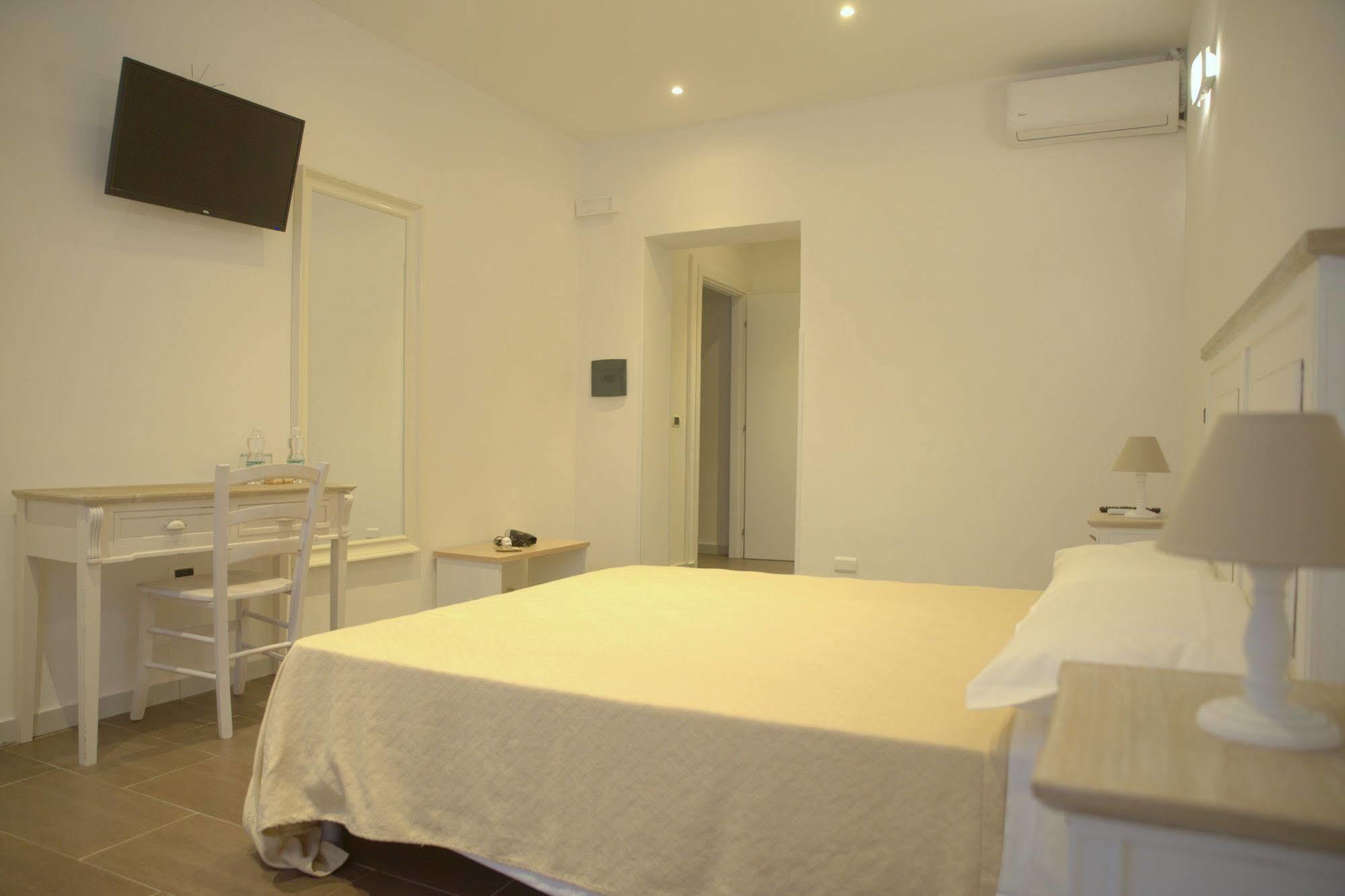 Guesthouse O Affittacamere La Civetta Di Trastevere Rom Exterior foto