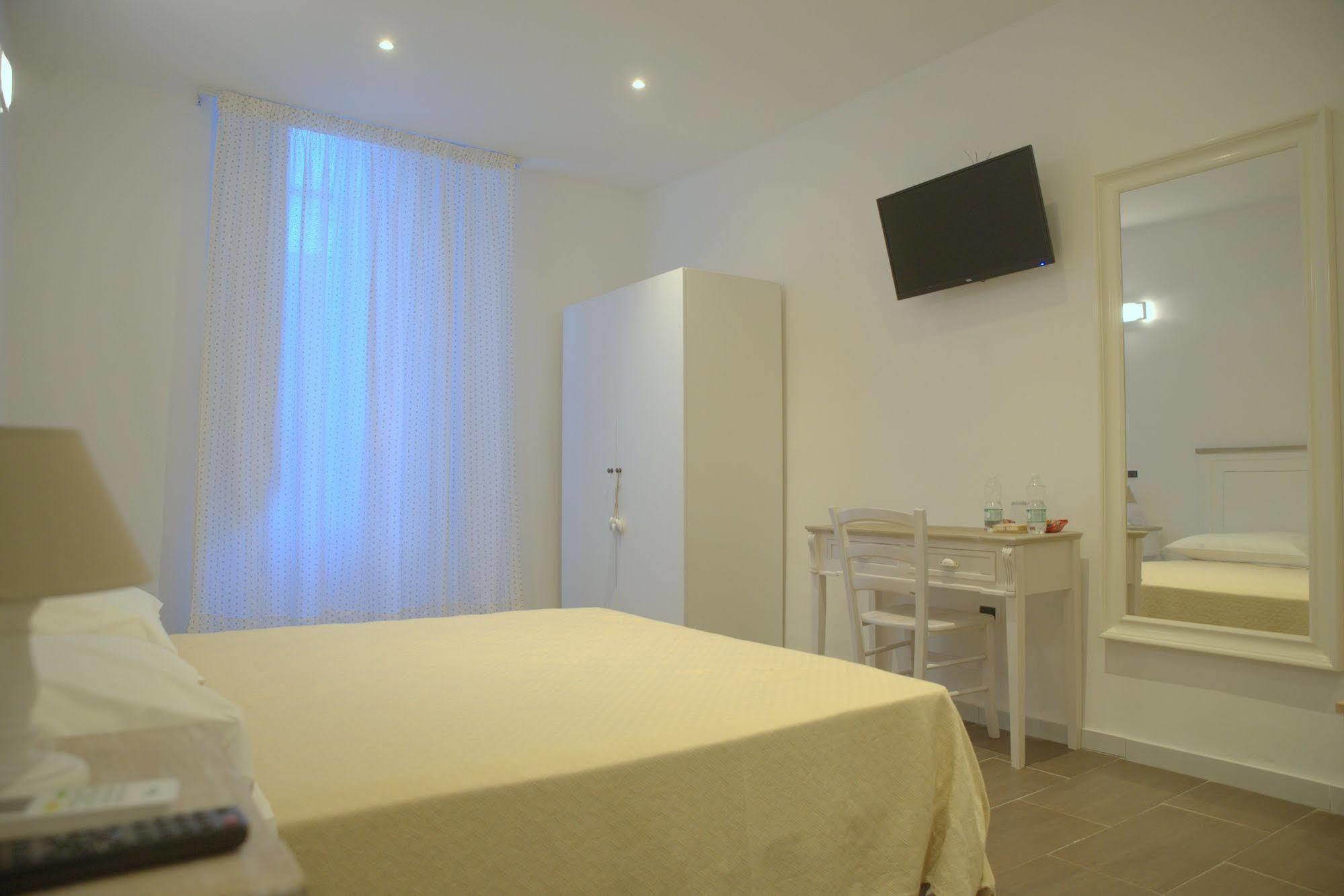 Guesthouse O Affittacamere La Civetta Di Trastevere Rom Exterior foto