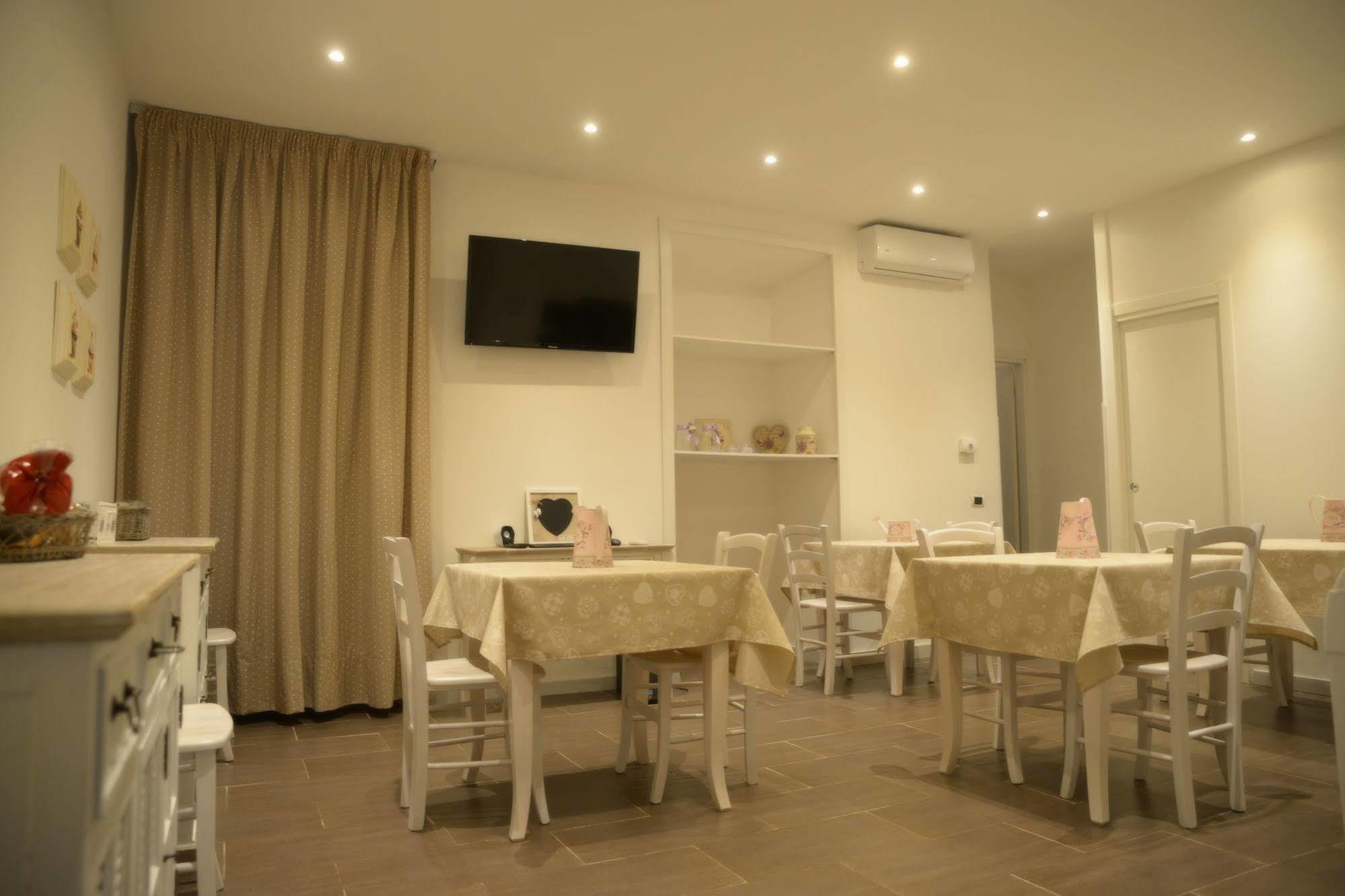 Guesthouse O Affittacamere La Civetta Di Trastevere Rom Exterior foto