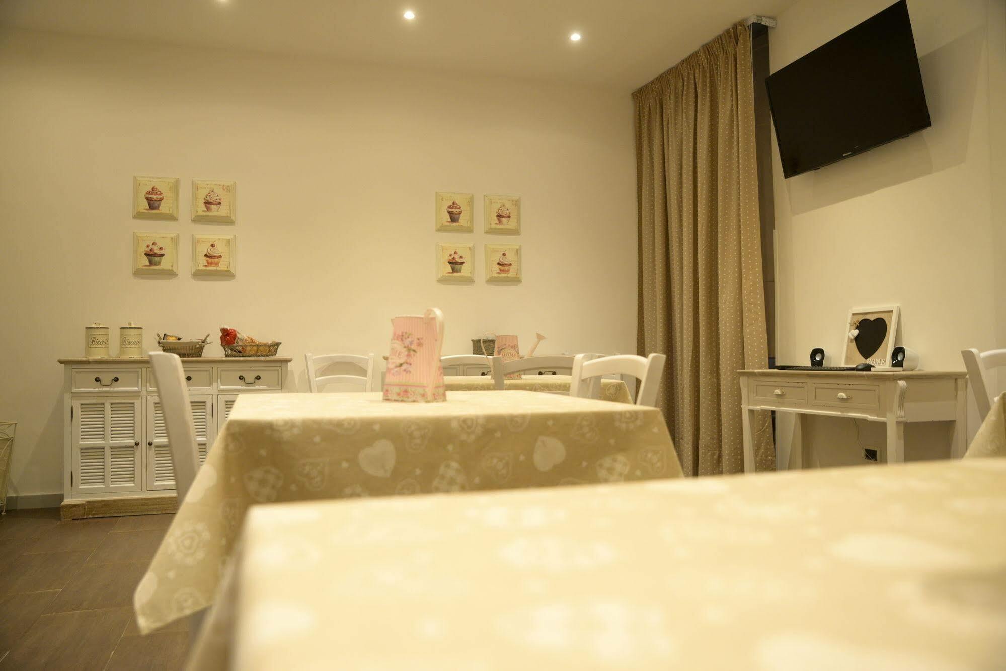 Guesthouse O Affittacamere La Civetta Di Trastevere Rom Exterior foto