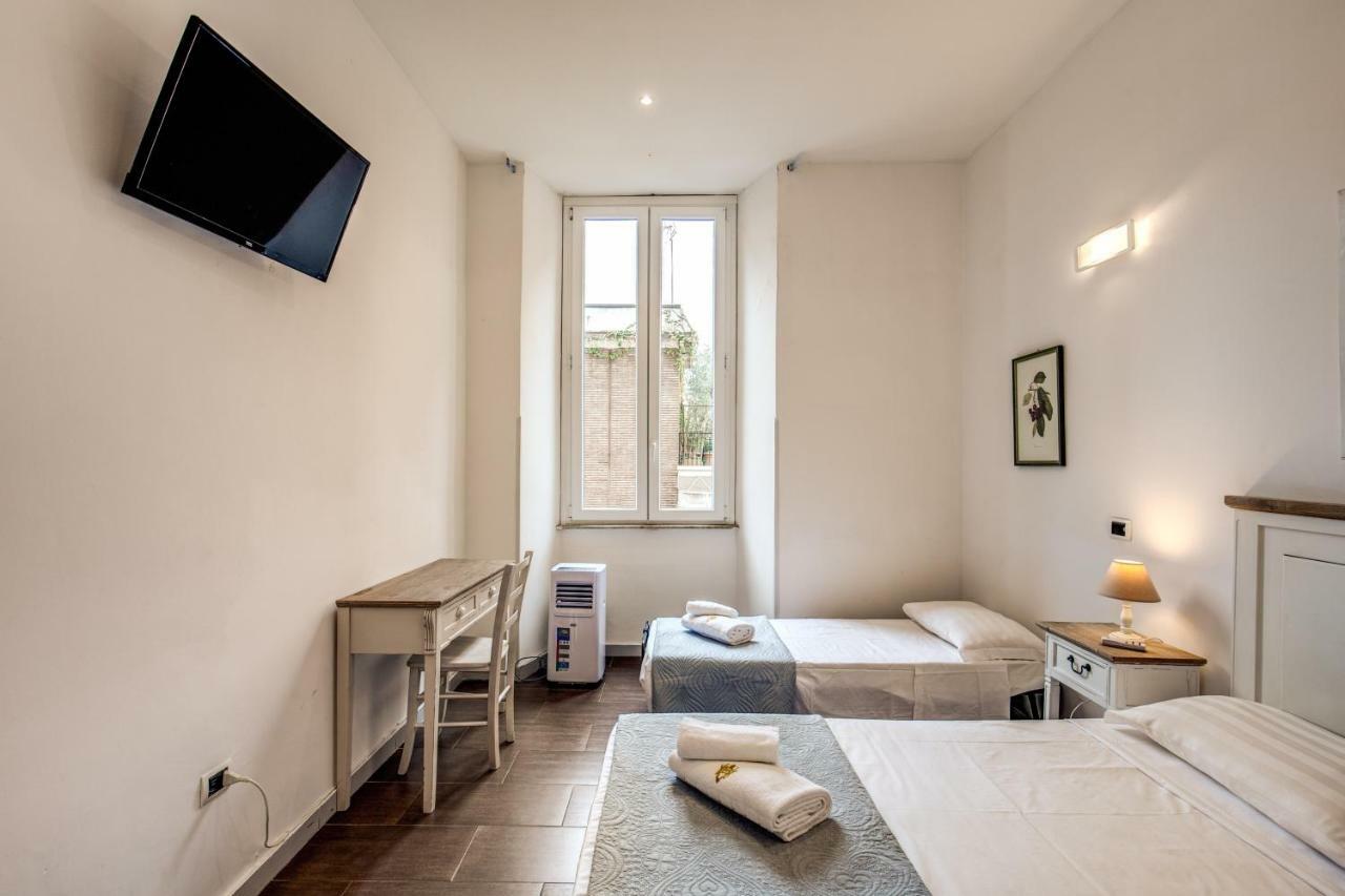 Guesthouse O Affittacamere La Civetta Di Trastevere Rom Exterior foto